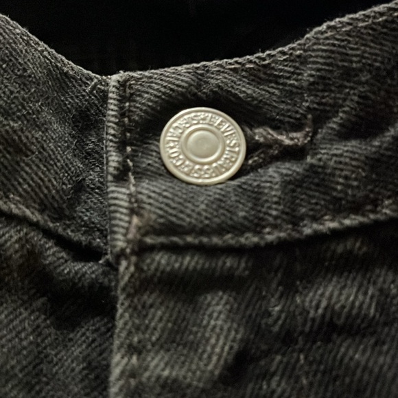 Levi’s women’s VINTAGE 550 Relaxed Fit Tapered Leg black denim jeans size 16L - Picture 4 of 12